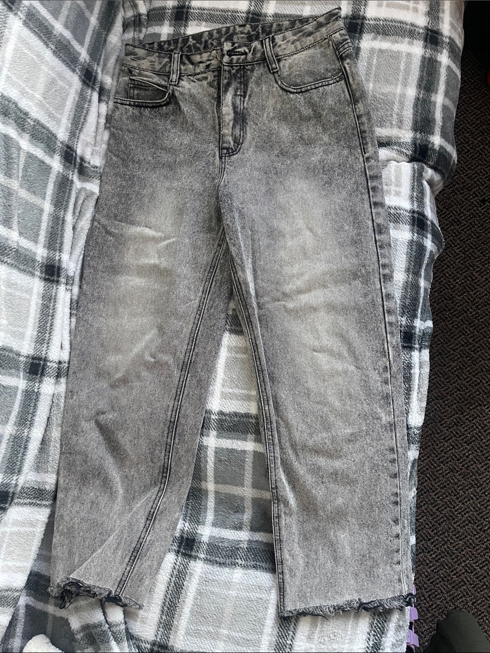 Women’s High-Rise Washed Gray Straight Jeans
